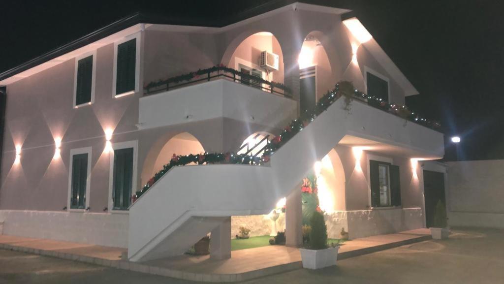 B&B Villa Antonella Piazza Armerina Exterior photo